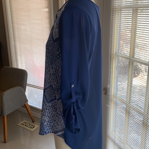 RW & Co Blue Blouse size L - Picture 3 of 6